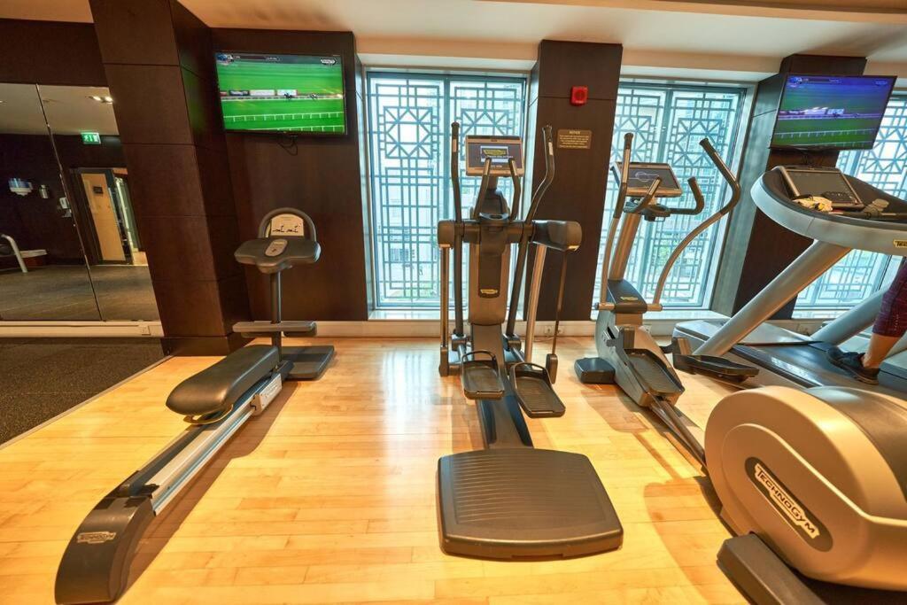 Magnificent Luxury 3br With Amazing Burj & Fountain View Appartement Dubaï
