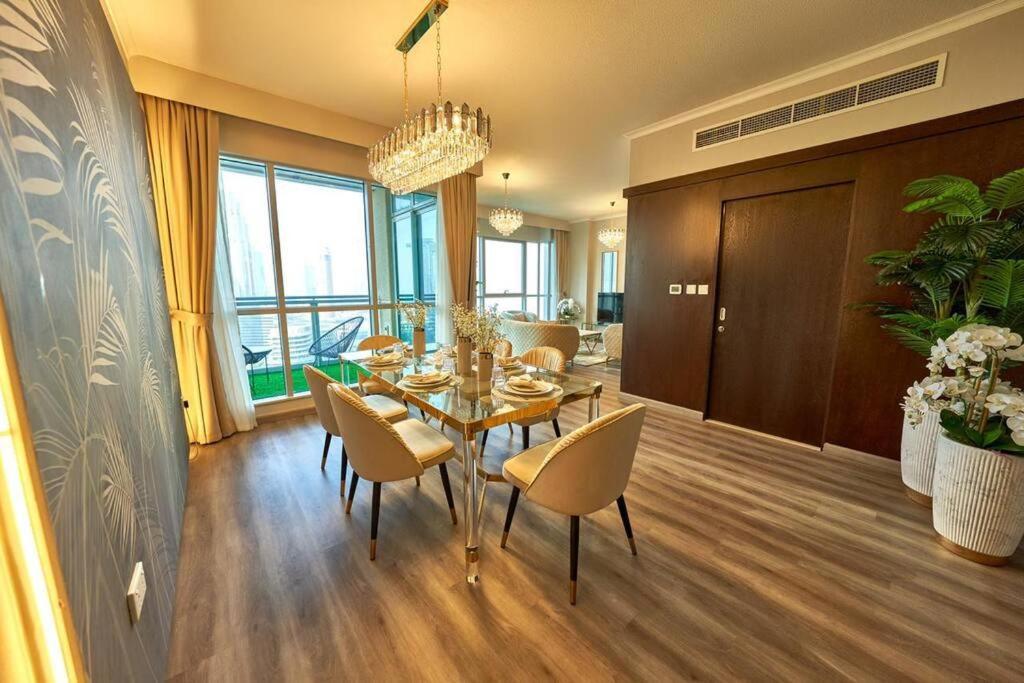 Appartement Magnificent Luxury 3br With Amazing Burj & Fountain View Dubaï
