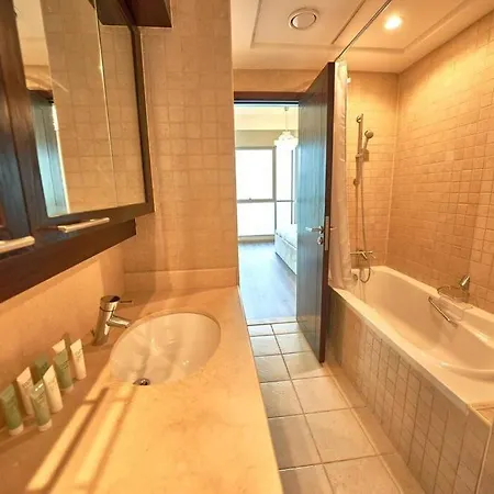 Appartement Magnificent Luxury 3Br With Amazing Burj & Fountain View à Dubaï Extérieur photo